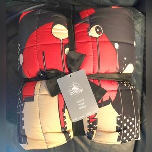 Disney Parks Soft Throw Blanket Big New